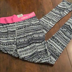 Nike pro leggings